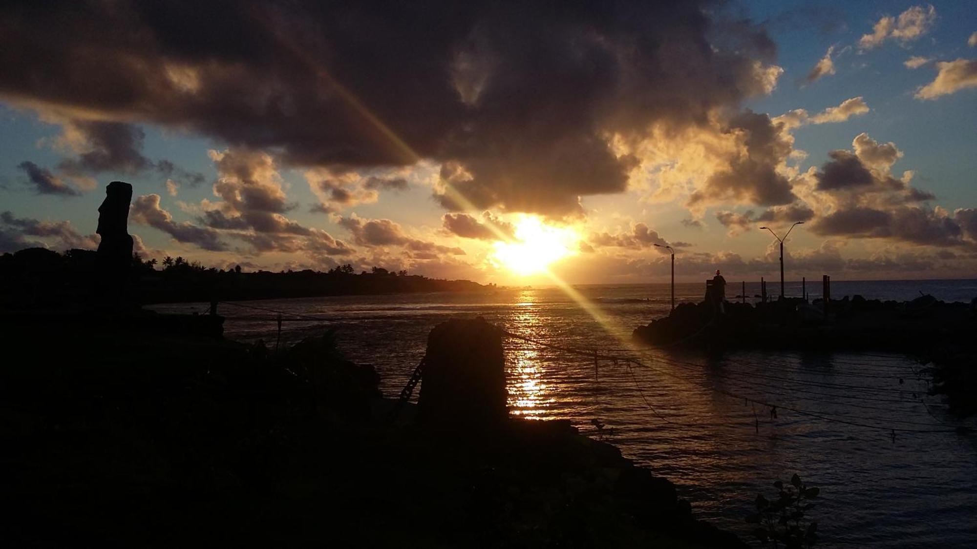 Paraiso Sunset Bungalows Ханга-Роа Экстерьер фото